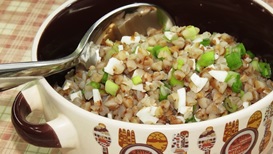 гречка для похудения с яйцом и зеленым луком